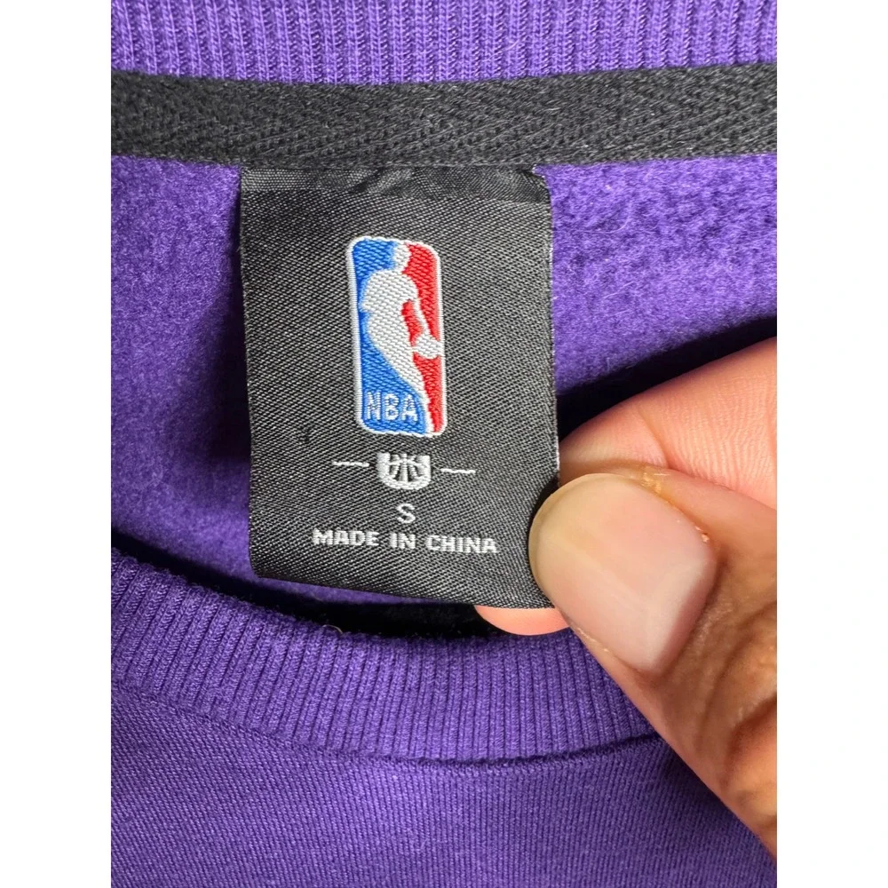 NBA Phoenix Suns Crewneck Sweatshirt Purple Orange Embroidered Logo Mens Small